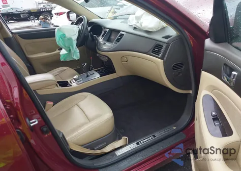 2011 Hyundai Genesis 4.6 z USA, uszkodzony, nr VIN KMHGC4DF5BU125112